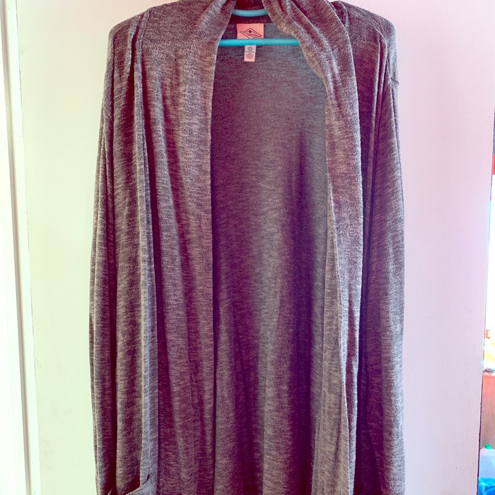 Long sleeve, heathered brown, black, tan sweater